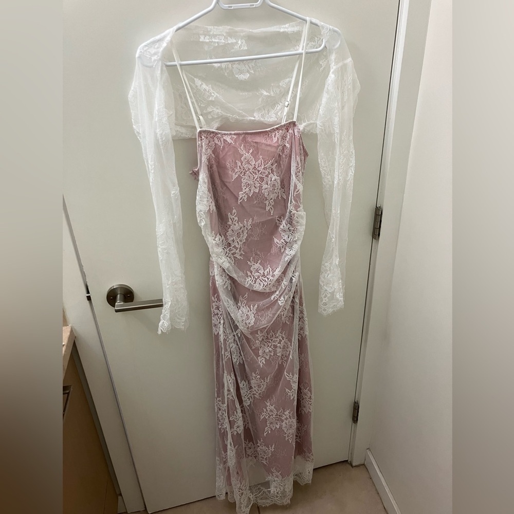 SALE | Lace ruched maxi dress NWT - Picture 2 of 4